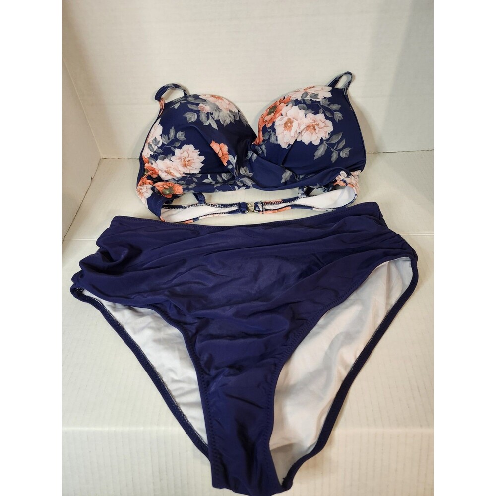 2 Piece Floral Top With Solid Bottoms Swimsuit Size Xl